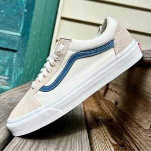 Vans Old Skool Vintage - Men’s Size 8.5 - White/Indigo